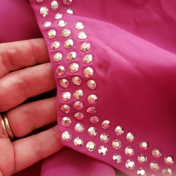 Avon Tunic Silky Pink Jewel neck - Picture 8 of 8